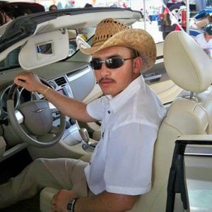 Meet your Posher, Roberto